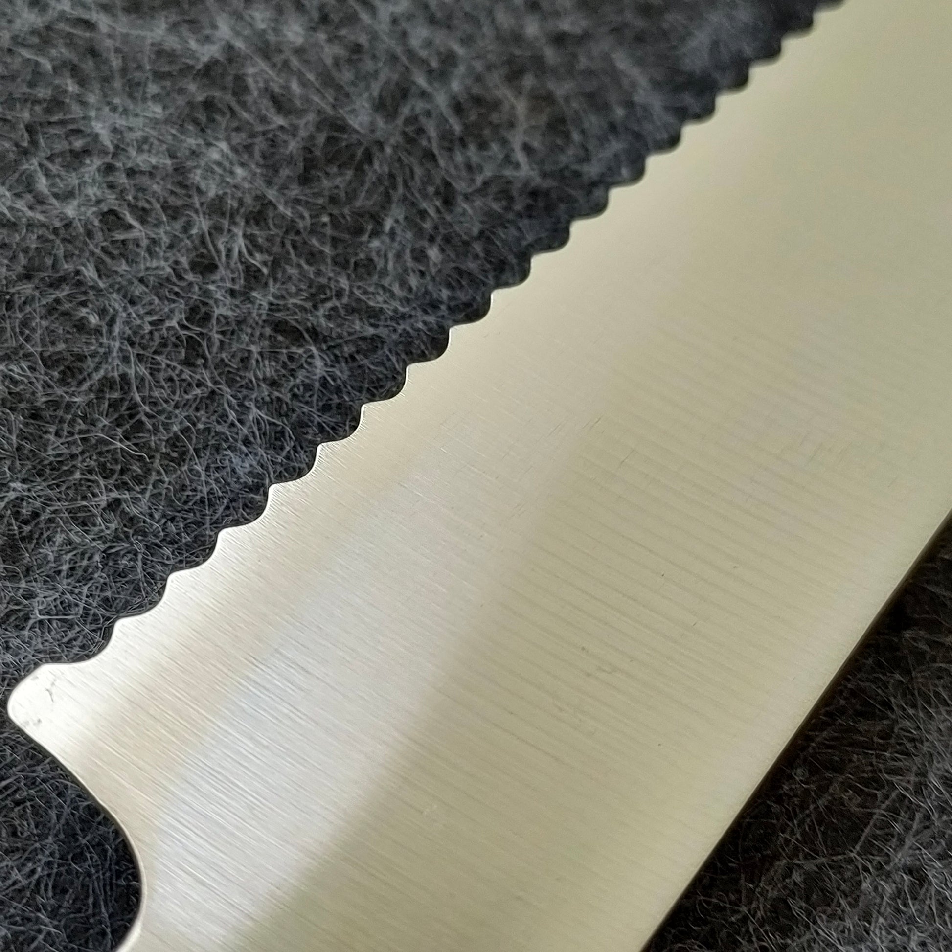 Bread Knife 210mm | MV | Plastic