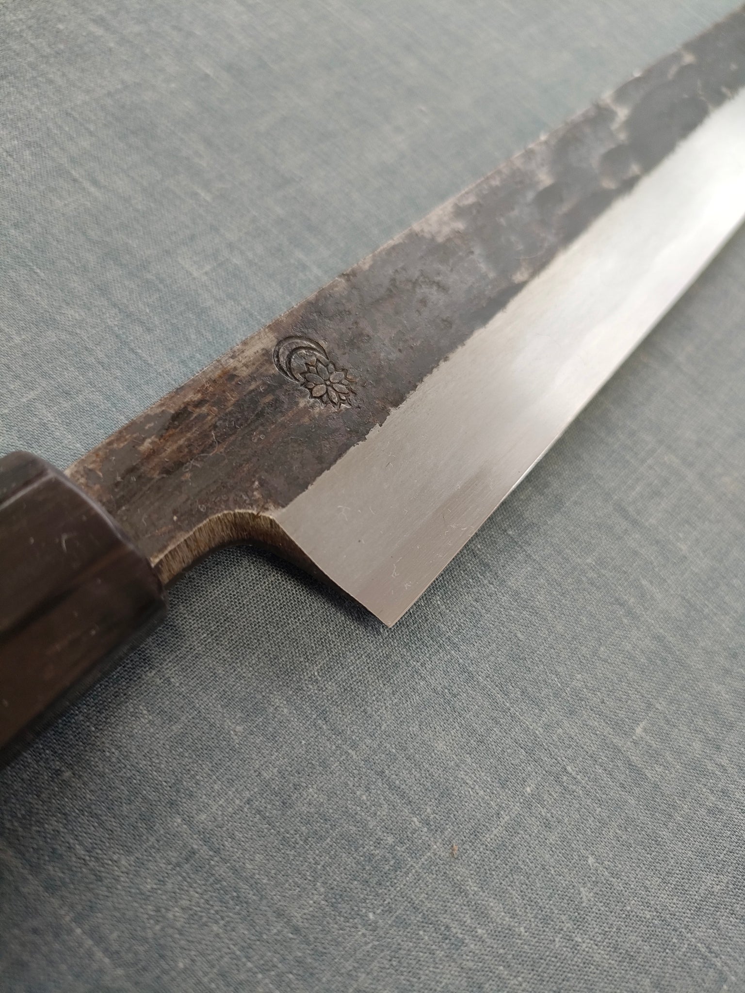 Sakai Kikumori Kikuzuki Kuro Kiritsuke Yanagiba 270mm