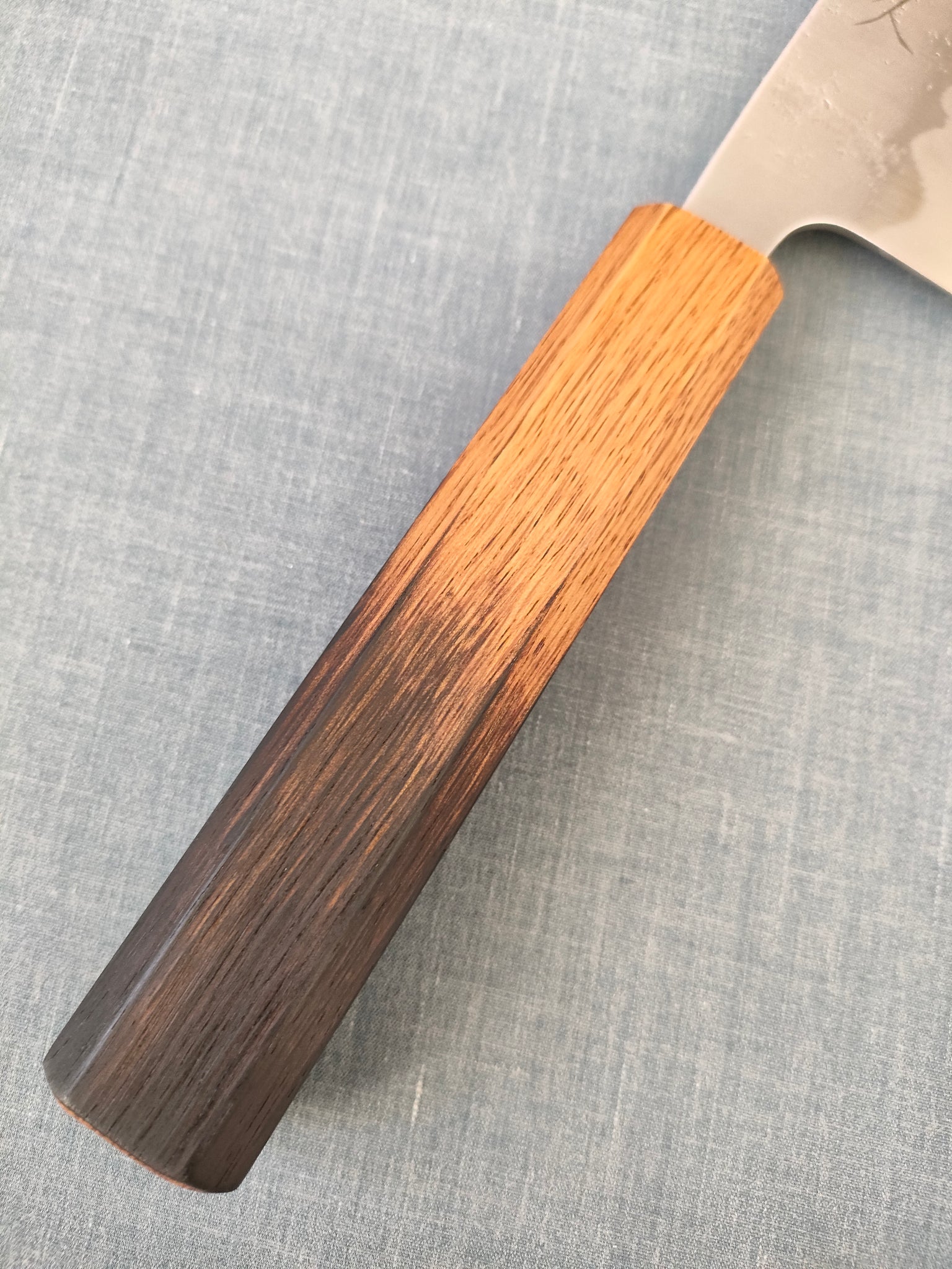 Tsunehisa | Santoku 165mm | Ginsan 3 | Oak Yaki