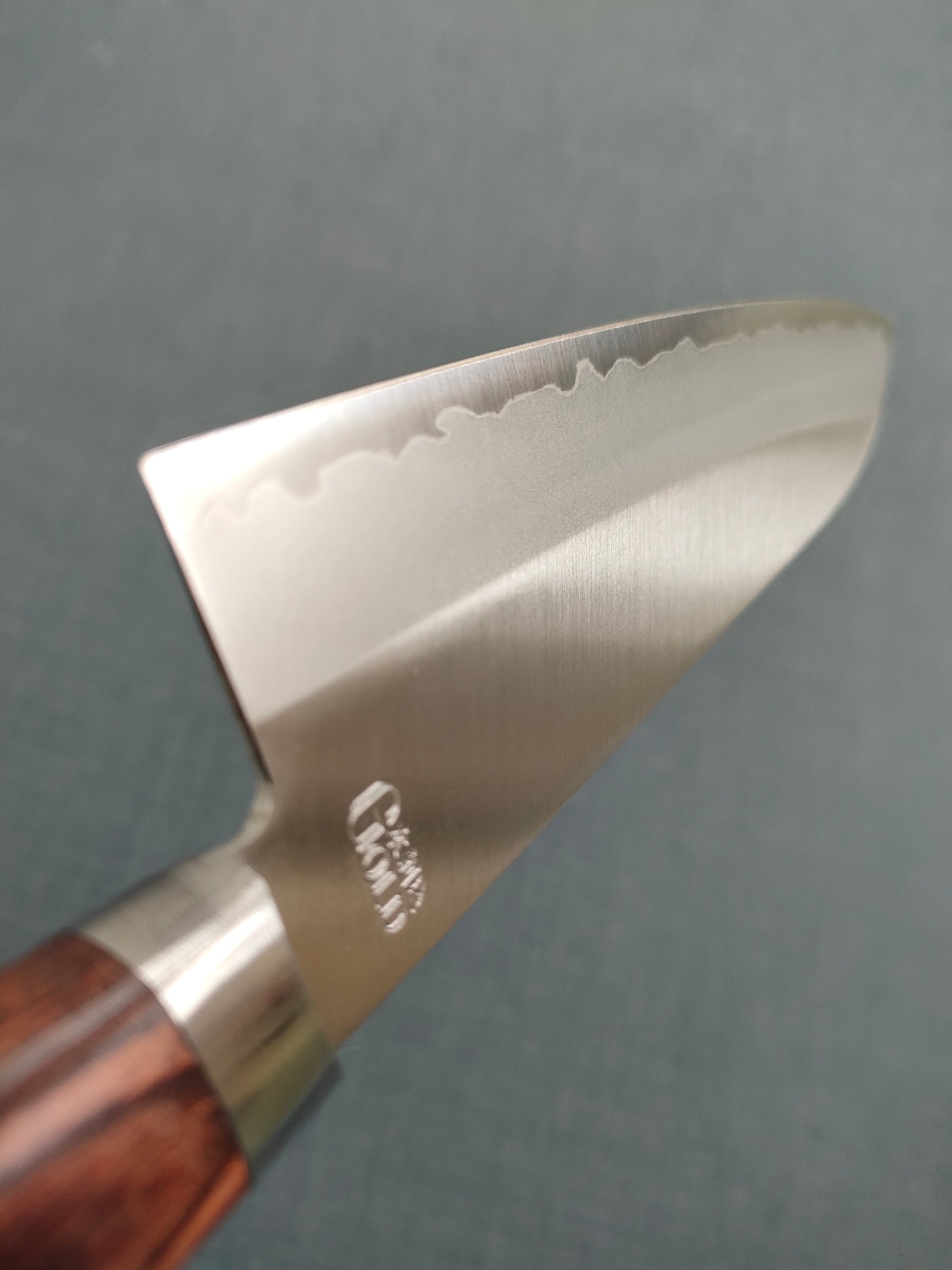Tsunehisa | VG1 | Santoku 170mm | Brown Pakka