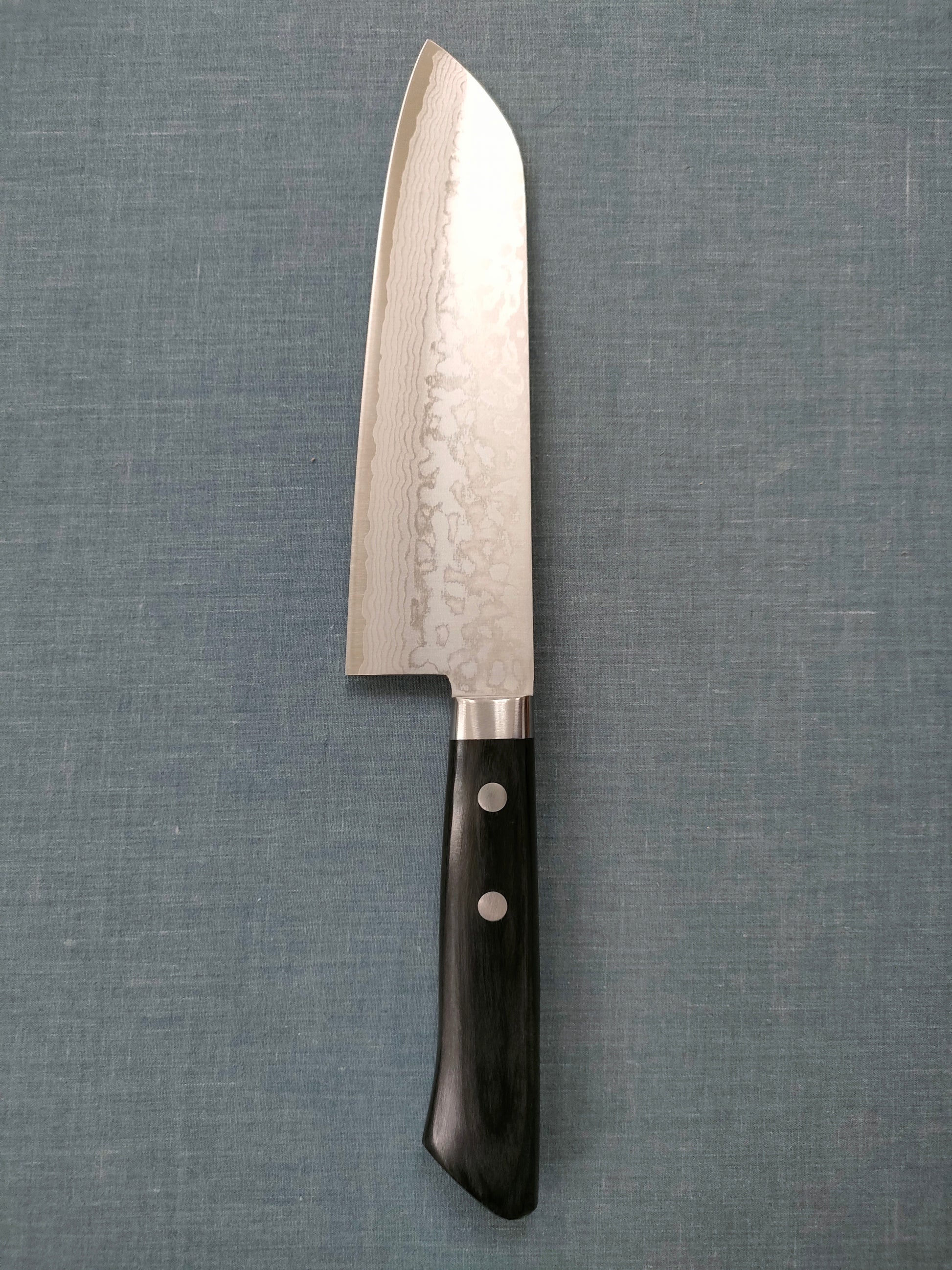 Masutani | Damascus | Santoku 170mm | VG10 | Black Pakka