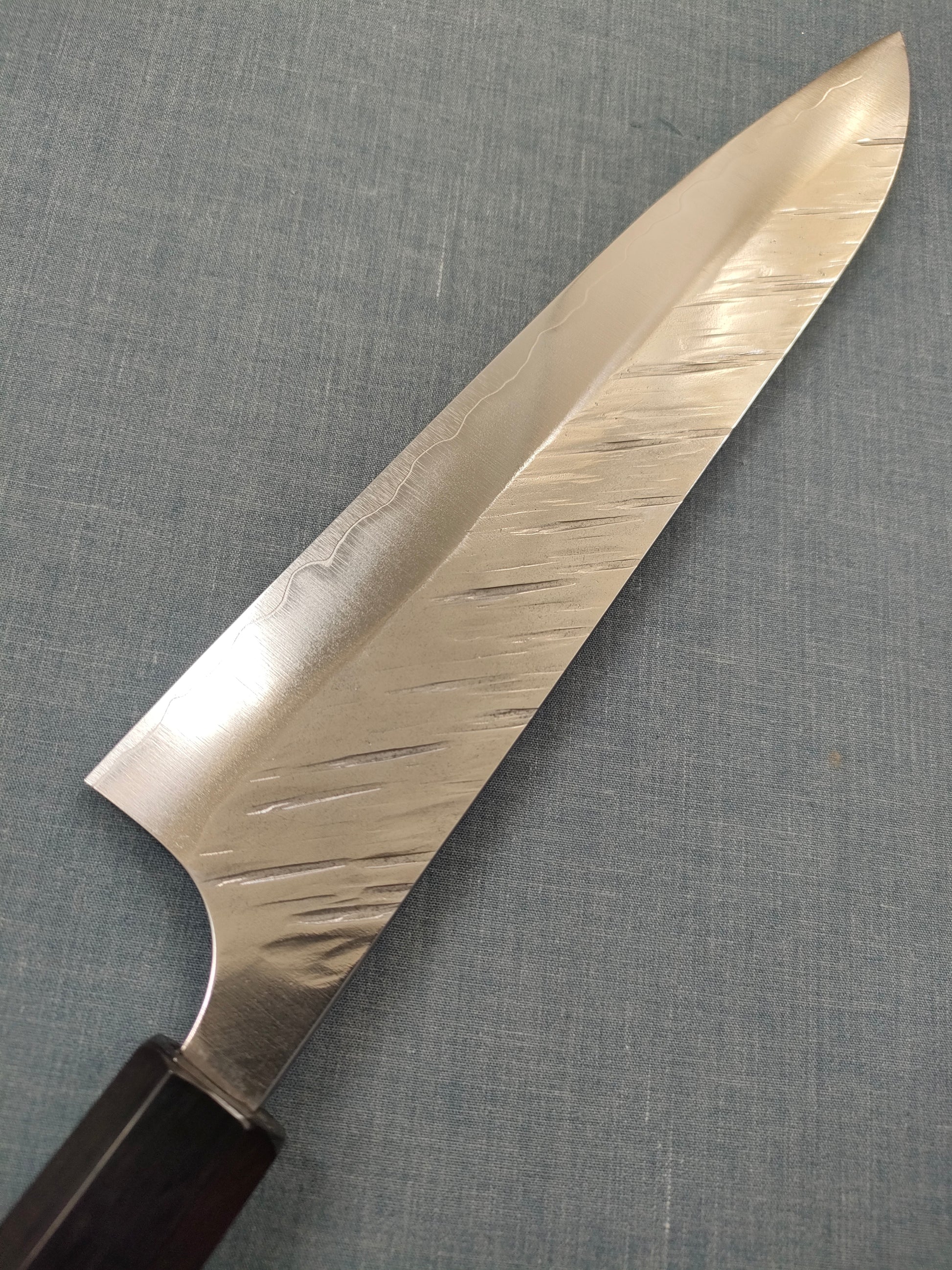 Yu Kurosaki | Fujin 210 Gyuto SG2 | Ebony & Horn