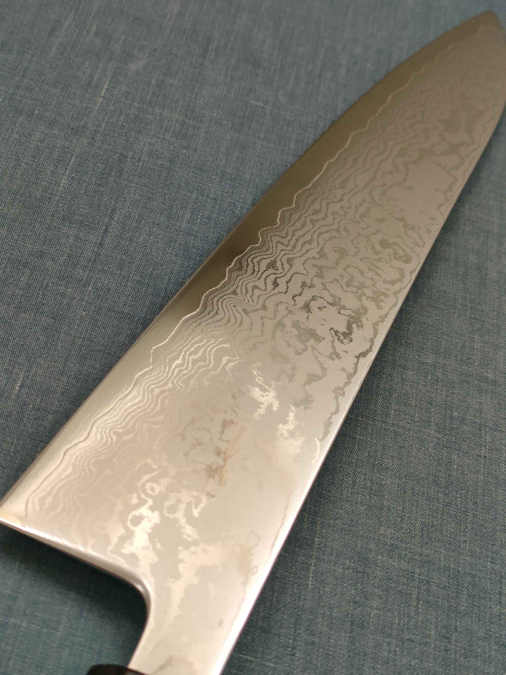 Tsunehisa | Forged VG10 Damascus | Gyuto 210mm | Ebony