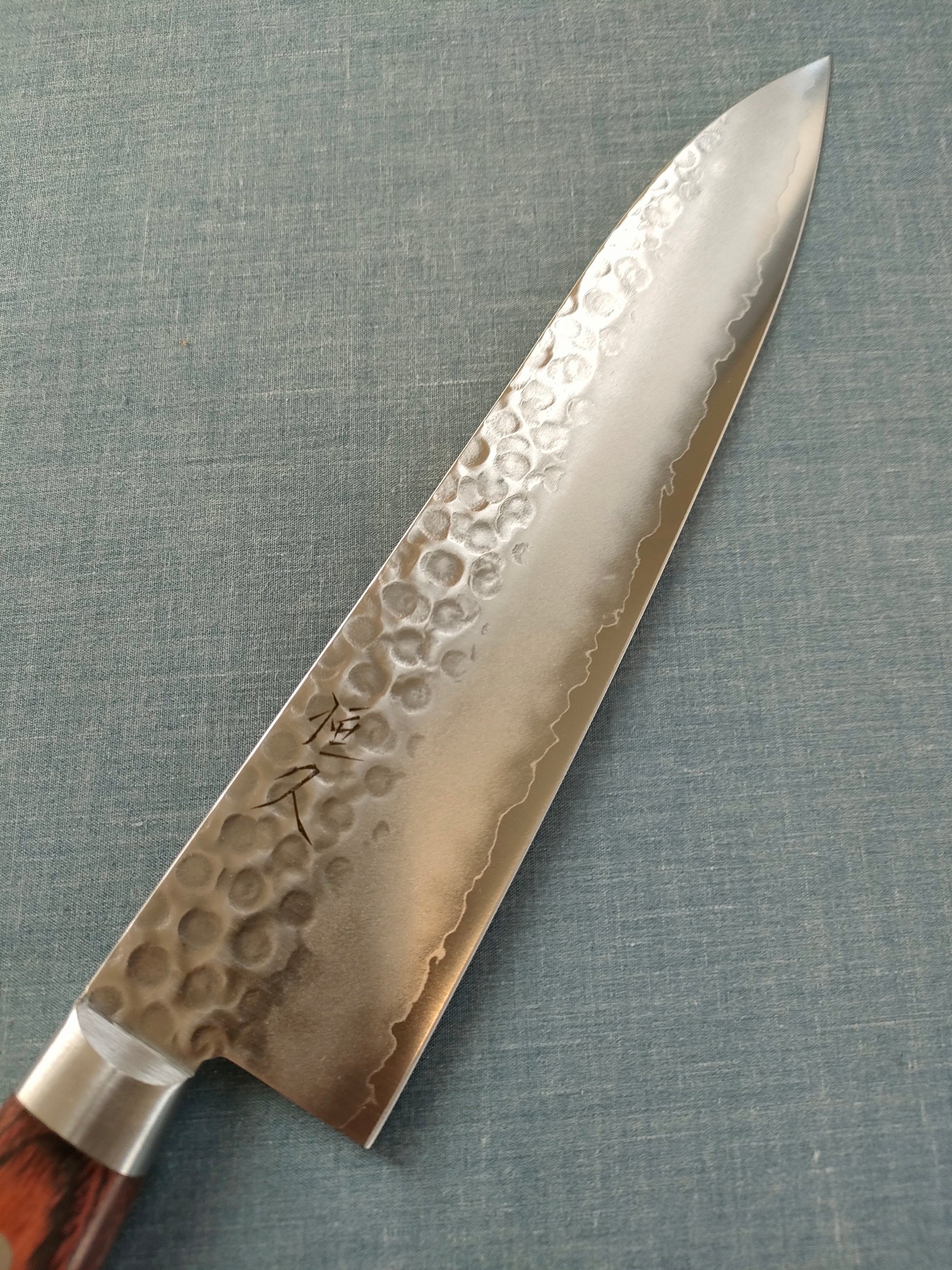 Tsunehisa | Gyuto 210mm | Tsuchime VG10 | Brown Pakka