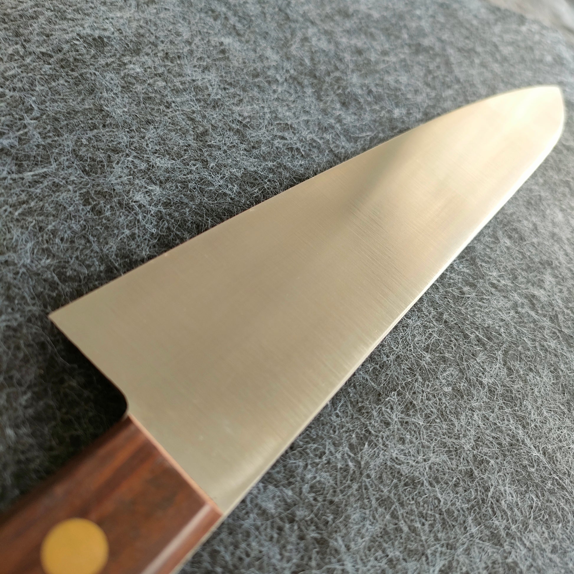 Minamoto no Sukehisa | Gyuto 240mm | SK | Rosewood